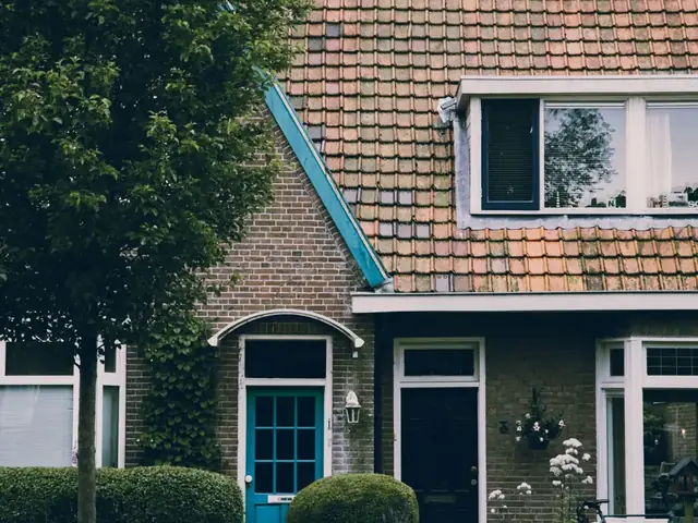 Tussenwoning aan de Hazelaarstraat 19 in Baarn