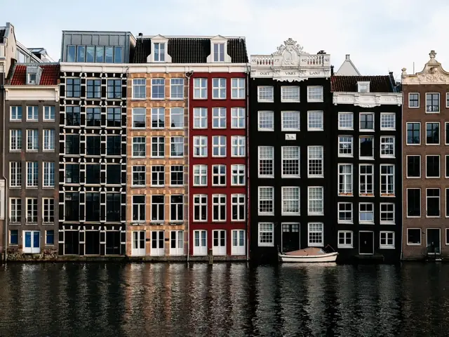 Grachtenpand aan de Lavendelgracht 12 in Amersfoort